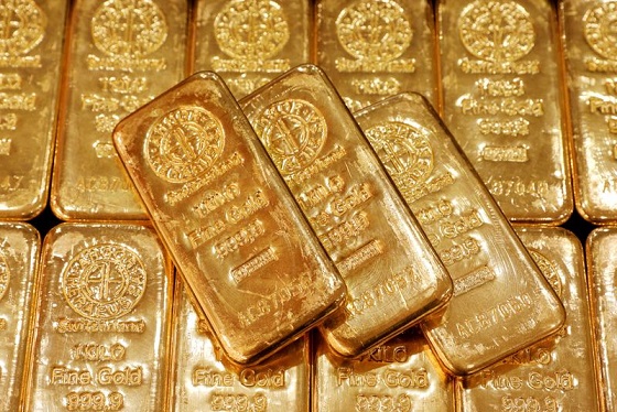 Gold costs rise, get over dollar bounce back as levies, rate vulnerabilities endure