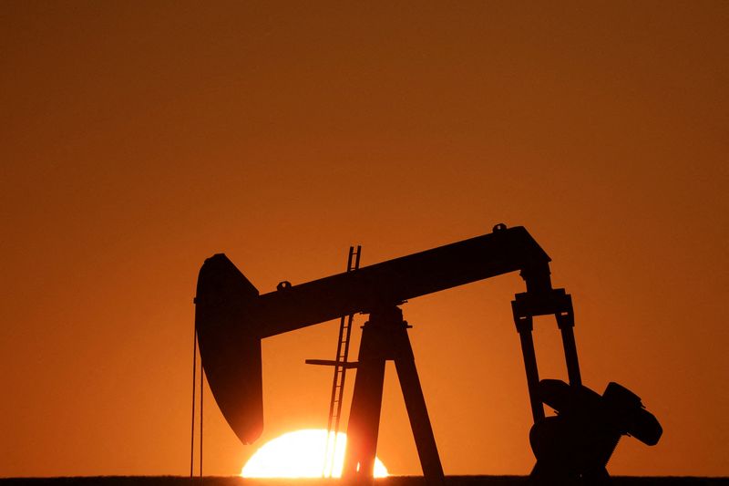 Oil costs ease after report of US unrefined inventories rise